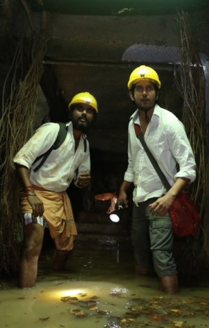 Kalavu Tholirchalai Review Kalavu Tholirchalai Review